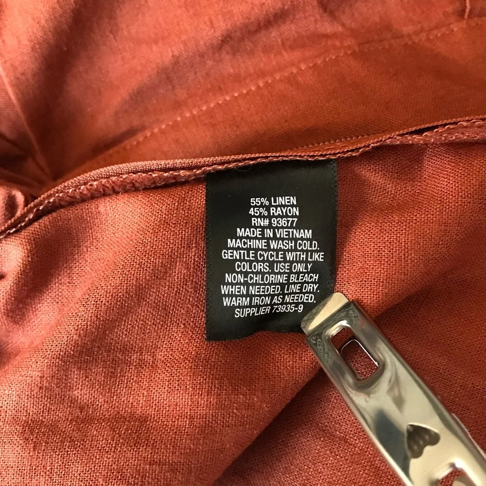 Worthington New Women’s 14 Santiago Rust Orange High Rise Linen Pleat Shorts NWT - Picture 13 of 13
